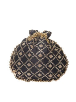 Gemischtwarenladen Für Damenmode 2 5 Elements By Radhika Gupta Black Ghungroo Embellished Potli (Free Size)