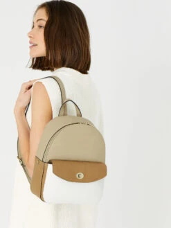 Accessorize London Women's Faux Leather Beige Ricki Small Backpack -Gemischtwarenladen Für Damenmode 0b2654bMA 39014901001 3