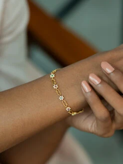 Shaya By CaratLane Link Of Love 7 Stone Bracelet In Gold Plated 925 Silver