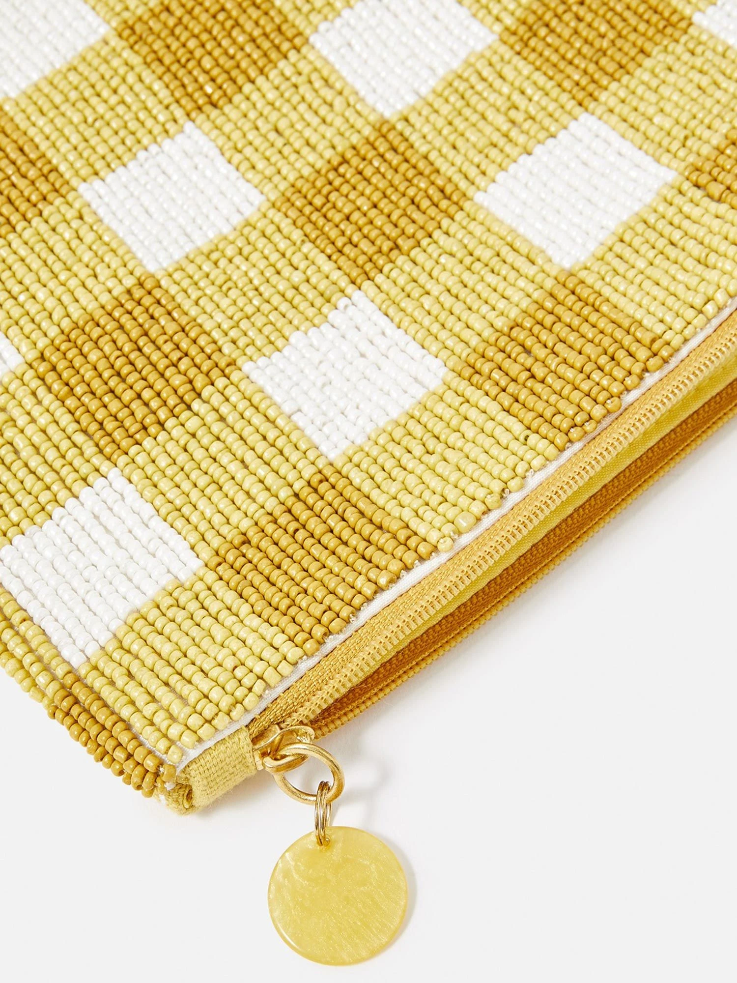 Accessorize London Womens Beaded Yellow Large Gingham Beaded Pouch Make Up Bag 5 Accessorize London Womens Beaded Yellow Large Gingham Beaded Pouch Make Up Bag – Bild 3