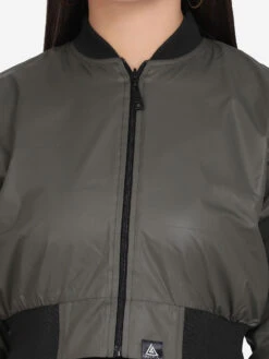 Aesthetic Bodies Women's Bomber Jacket Olive -Gemischtwarenladen Für Damenmode abwbojo4233 2 5 7a531c18