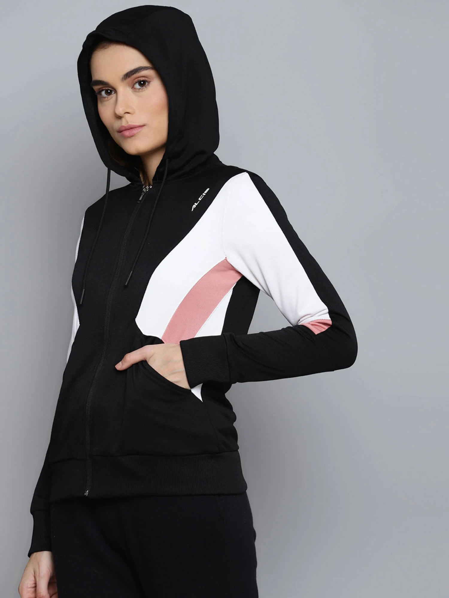Alcis Women Black White Colourblocked Sporty Jacket 5 Alcis Women Black White Colourblocked Sporty Jacket – Bild 3