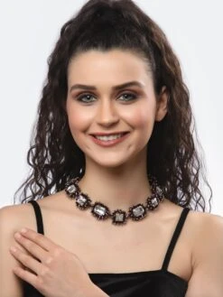 Bijoux By Priya Chandna Link Chain Necklace
