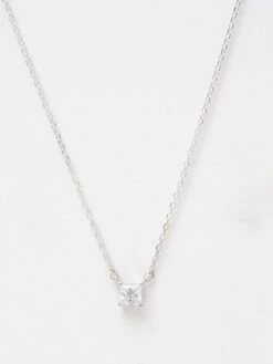 CLARA Sterling Silver Rhodium Plated Square Pendant Necklace With Chain Gift For Women And Girls 10 CLARA Sterling Silver Rhodium Plated Square Pendant Necklace With Chain Gift For Women And Girls -Gemischtwarenladen Für Damenmode cswzmp78 sch 3 ae886071
