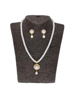 Sri Jagdamba Pearls Royal Pearl Necklace Set